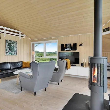 בית נופש 3 Bedroom In