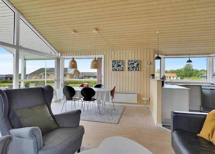 3 Bedroom In בית נופש *