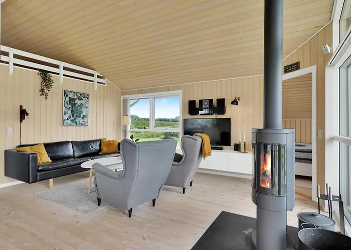 בית נופש 3 Bedroom In