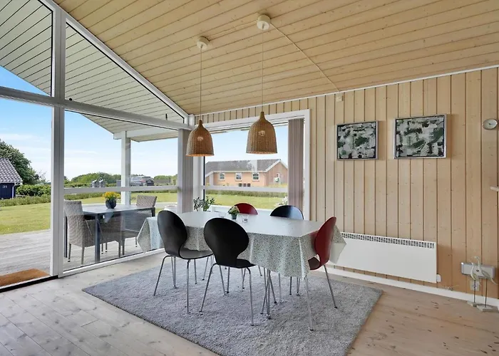 בית נופש 3 Bedroom In